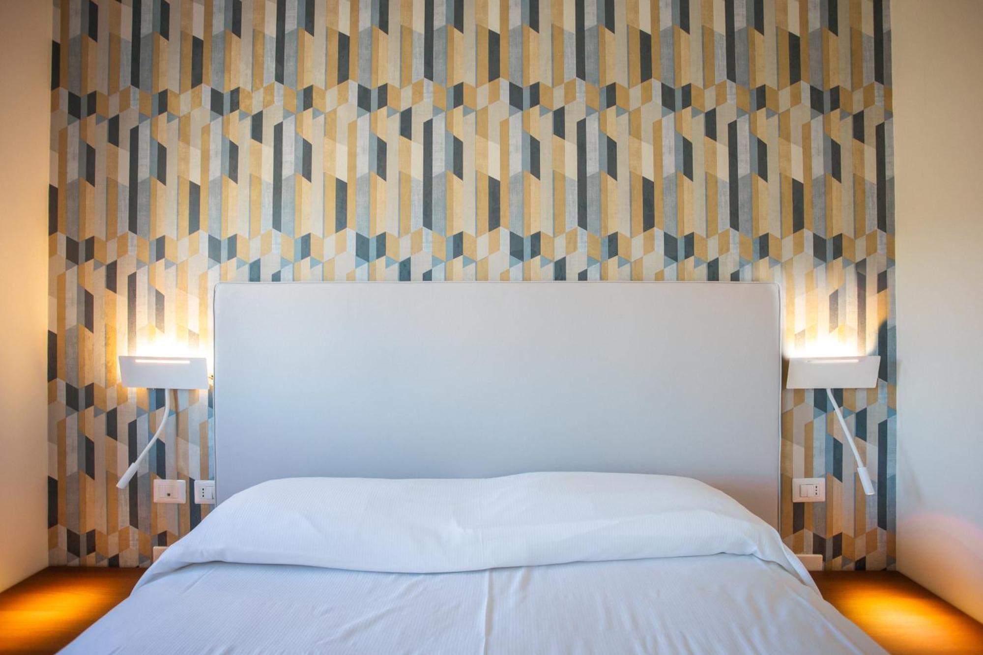 Tre Cancelli Rooms โปเตนซา ภายนอก รูปภาพ