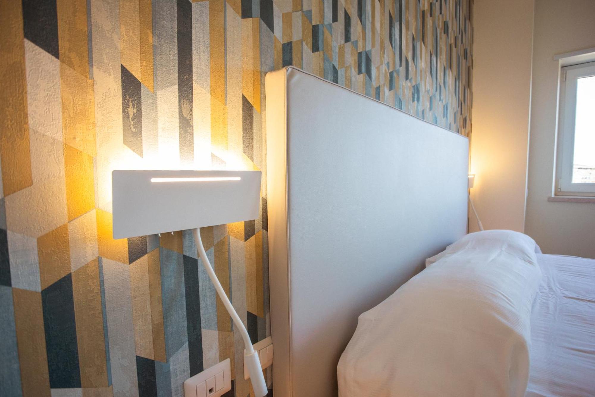 Tre Cancelli Rooms โปเตนซา ภายนอก รูปภาพ